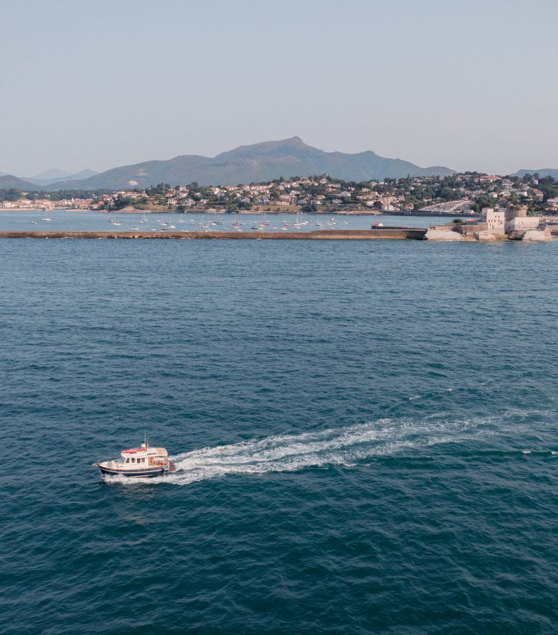 Excursion en bateau au Pays basque
