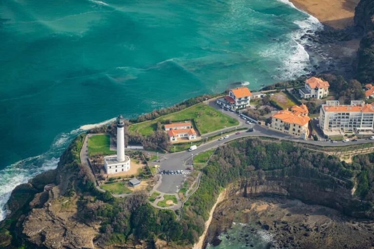 visiter le phare de biarritz